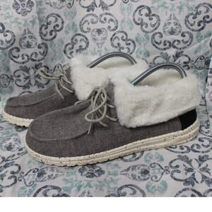 Hey Dude Sz 11 Britt Charcoal Gray Faux Fur Tacked‎ Foldover Booties